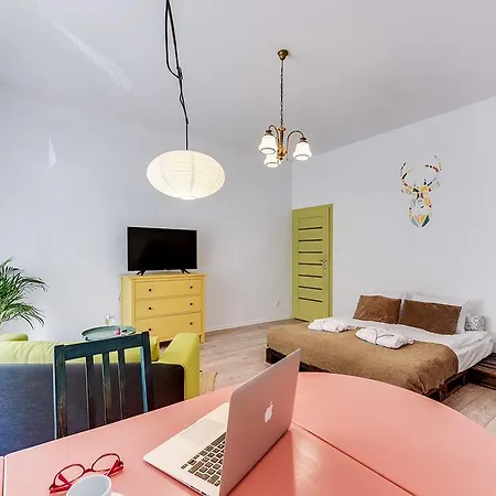 Lion Apartments - M.A.L.I.B.U. Studio דירה