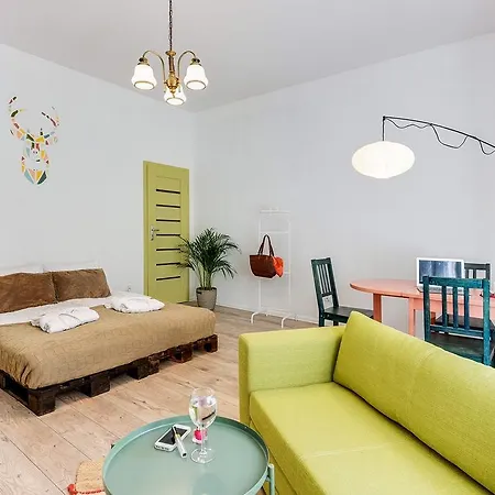 דירה Lion Apartments - M.A.L.I.B.U. Studio *